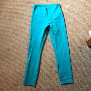Wunder under crop high rise leggings